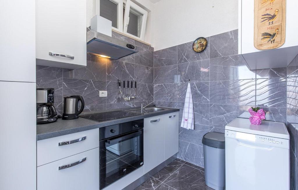 Uvala Scott Silvija Kraljevica Exterior foto
